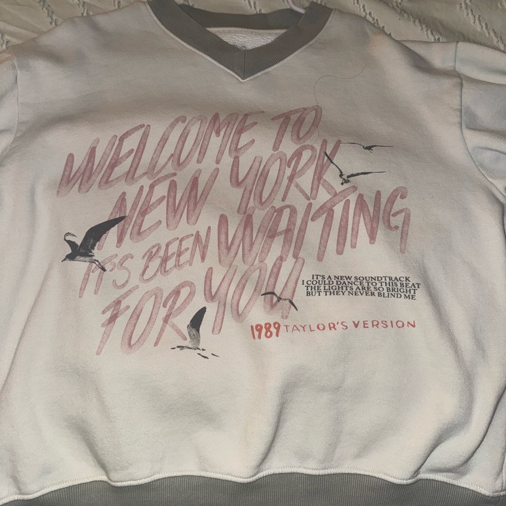 Taylor Swift 1989 Sweatshirt